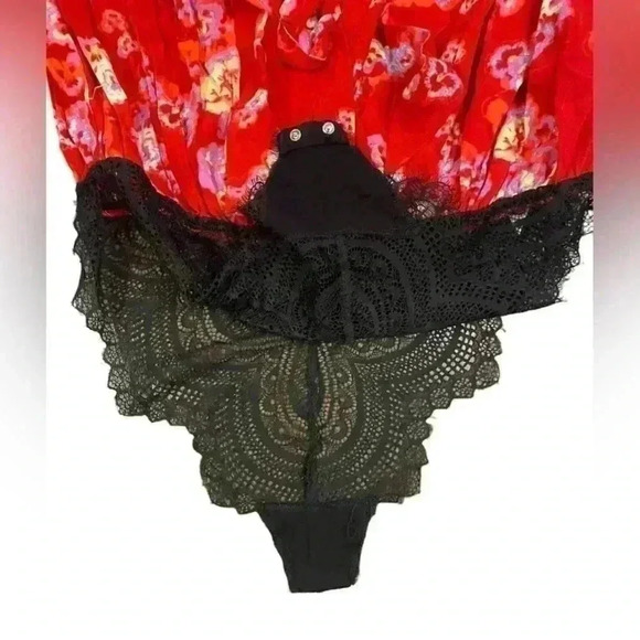 Free People Forties Feel Bell Sleeve Bodysuit Size Small - Picture 7 of 12